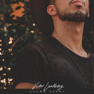 美少女日逼视频
